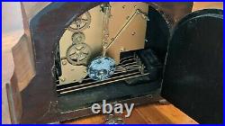 1930s ART DECO ENGLISH BAKER WIGAR MANTLE WESTMINSTER CLOCK CHIMES AND STRIKES