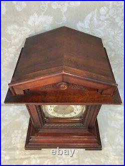 Ant Junghans Bracket Clock Westminster Chimes Elegant & Large Wood Case Runs