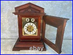 Ant Junghans Bracket Clock Westminster Chimes Elegant & Large Wood Case Runs