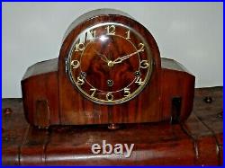 Antique 1920's/1930's Art Deco Oak Mantel Clock Westminster Chime Key Pendulum