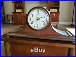 Antique New Haven 8 Day Mantel Clock Westminster Chime With Key & Pendulum