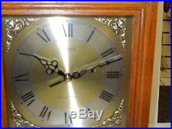 BRACKET MANTEL CLOCK BY LINDEN IN OAK WITH WESTMINSTER AND WHITTINGTON CHIMES