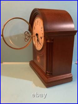BULOVA 8 Day 2J WESTMINSTER CHIME BARISTER MAHOGANY CLOCK. WORKS