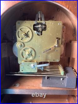 BULOVA 8 Day 2J WESTMINSTER CHIME BARISTER MAHOGANY CLOCK. WORKS BULOVA 8 Day 2J WESTMINSTER CHIME BARISTER MAHOGANY CLOCK. WORKS