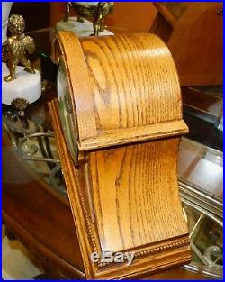 Beautiful HOWARD MILLER Key-wound WESTMINSTER Chime Mantel CLOCK