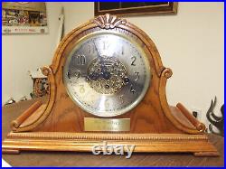 Beautiful Howard Miller Tambour Mantle Clock With Key 630-189 Hermle