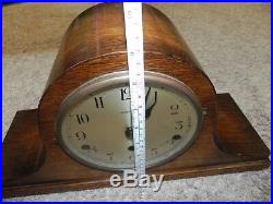 Beautiful Vintage Hendersons Wind-up Mantel Shelf Clock Westminster Chime RARE