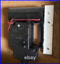 Bulova Chiming Wall Clock Quartz Movement! Works and Looks Great! Free Shipping Bulova Chiming Wall Clock Quartz Movement! Works and Looks Great! Free Shipping