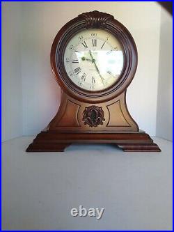 Bulova Westminster Knollwood Mantel Chime Clock Mahogany TA-12 Movement