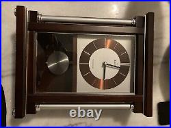 Bulova westminster chime mantle clock beautiful B7655 solid wood case