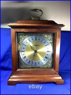 Classic Howard Miller Mantel Clock German Hermle 2114 Quartz Chiming Movement