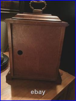 Classic Howard Miller Mantel Clock German Hermle 2114 Quartz Chiming Movement