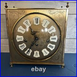 Decorative Vintage Mid Modern Howard Miller Westminster Chime Mantle Clock