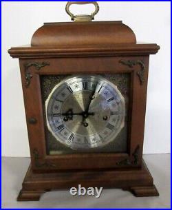 Fine Hamilton Wheatland Quarter Chime Mantel Clock With 340-020 Movement. Runs