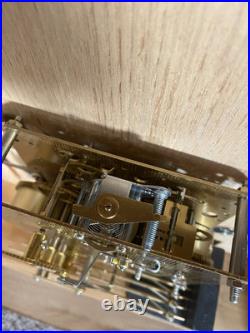 Franz Hermle Shelf Clock, Two (2) jewels unadgusted 1050-20, Keys