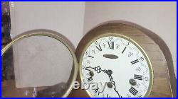 Franz Hermle Two (2) Jewels 340-020 Mantle Clock Made in Germany Works with Key