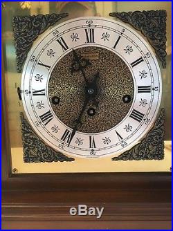 HAMILTON VINTAGE16th CENTURY ENGLISH STYLE WESTMINSTER CHIME 8 DAY BRACKET CLOCK