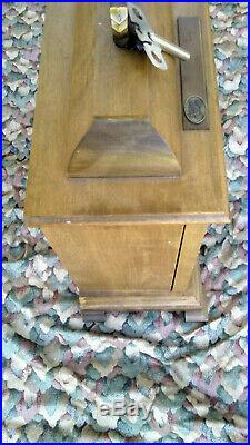 HAMILTON WESTMINSTER CHIME BRACKET MANTLE CLOCK WithKEY- 340-020 W. GERMANY