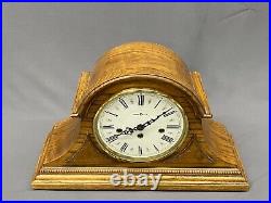 HOWARD MILLER Model 613-102 WESTMINSTER CHIME Oak Mantle Clock 340-020 Germany