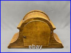 HOWARD MILLER Model 613-102 WESTMINSTER CHIME Oak Mantle Clock 340-020 Germany