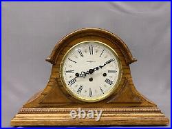 HOWARD MILLER Model 613-102 WESTMINSTER CHIME Oak Mantle Clock 340-020 Germany