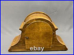 HOWARD MILLER Model 613-102 WESTMINSTER CHIME Oak Mantle Clock 340-020 Germany