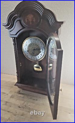 HOWARD MILLER clock 613-302 Westminster Triple Chime Cherry Inlaid