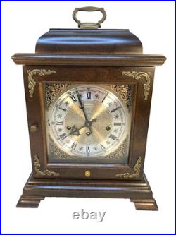 Hamilton Bracket Shelf Clock Key Wind Westminster Chimes Runs Strike & Chimes Hamilton Bracket Shelf Clock Key Wind Westminster Chimes Runs Strike & Chimes