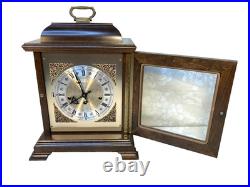 Hamilton Bracket Shelf Clock Key Wind Westminster Chimes Runs Strike & Chimes Hamilton Bracket Shelf Clock Key Wind Westminster Chimes Runs Strike & Chimes