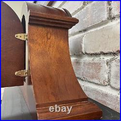 Hermle Brown Table-clock Clock Chimes Roman Numerals Collectible Brown Mantel