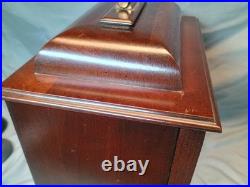 Howard Millar Tripple chime mantel windup clock 612 429
