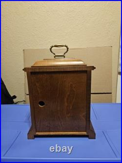 Howard Miller 340-020