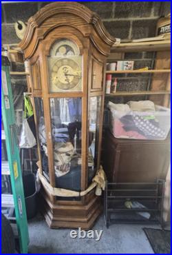 Howard Miller 610-440 Grandfather Clock Chain-Driven Westminster Chime Pendulum