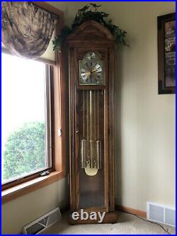 Howard Miller 610-519 Pendulum Grandfather Floor Clock