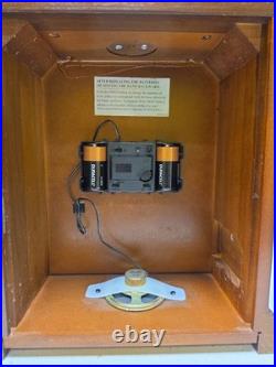 Howard Miller 612-588 Westminster Chimes Mantel Clock Works Great