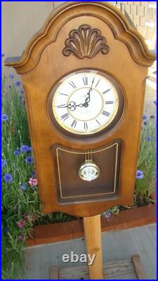 Howard Miller 612-700 Westminster Chime Wall Clock Quartz Tested EC 25X13 ½ X5