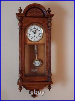 Howard Miller 8-Day Westminster Chime Clock Germany 612-462 Key/Pendulum Workin