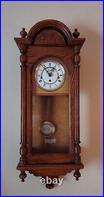 Howard Miller 8-Day Westminster Chime Clock Germany 612-462 Key/Pendulum Workin