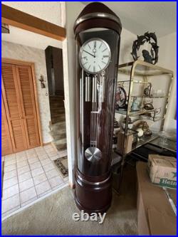 Howard Miller Cosmopolitan Pendulum Westminster Chime Grandfather Clock