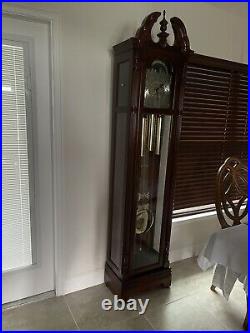 Howard Miller Grandfather Clock Windsor Cherry 610-895