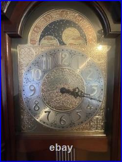 Howard Miller Hanging Wall Clock 620-226 Works And Sounds Great