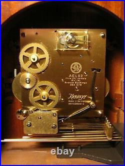 Howard Miller Kieninger Barrister Mantle Clock Westminster Chime Key Wind, Works