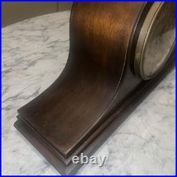 Howard Miller Mantel Clock Real Westminster Chimes 916-380 Nice Design (NO KEY)