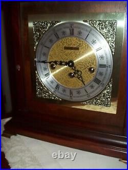 Howard Miller Model #612-300 EDINBURGH Westminster Chime Mantel Clock 340-020