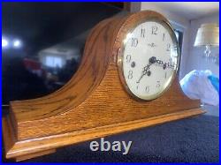 Howard Miller Quarter Hour Strike Oak Mantle Clock With Key Excellent