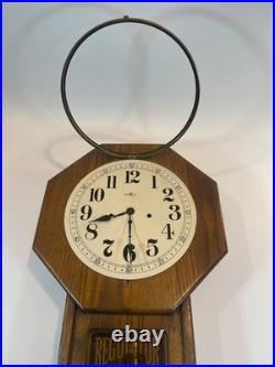 Howard Miller Regulator Wall Clock Chimes Mechanical Key 612-533 Honey Oak Works