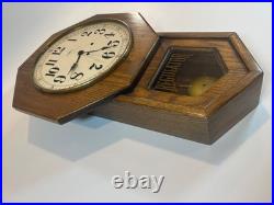 Howard Miller Regulator Wall Clock Chimes Mechanical Key 612-533 Honey Oak Works