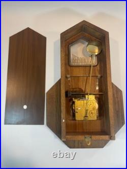 Howard Miller Regulator Wall Clock Chimes Mechanical Key 612-533 Honey Oak Works