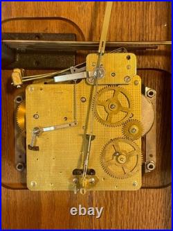 Howard Miller Regulator Wall Clock Chimes Mechanical Key 612-533 Honey Oak Works