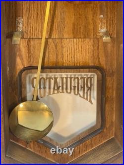 Howard Miller Regulator Wall Clock Chimes Mechanical Key 612-533 Honey Oak Works